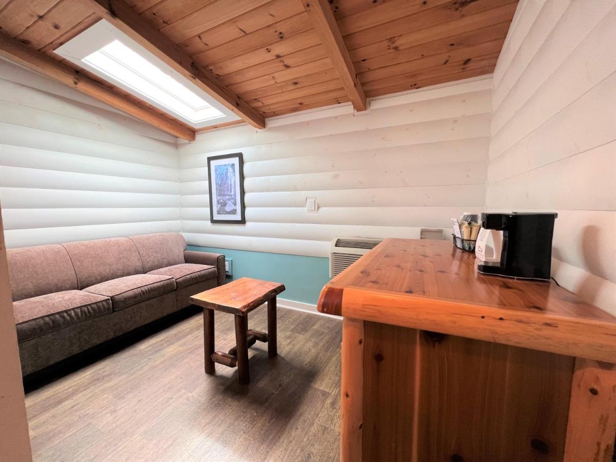Mountain Top Inn And Resort Warm Springs Extérieur photo
