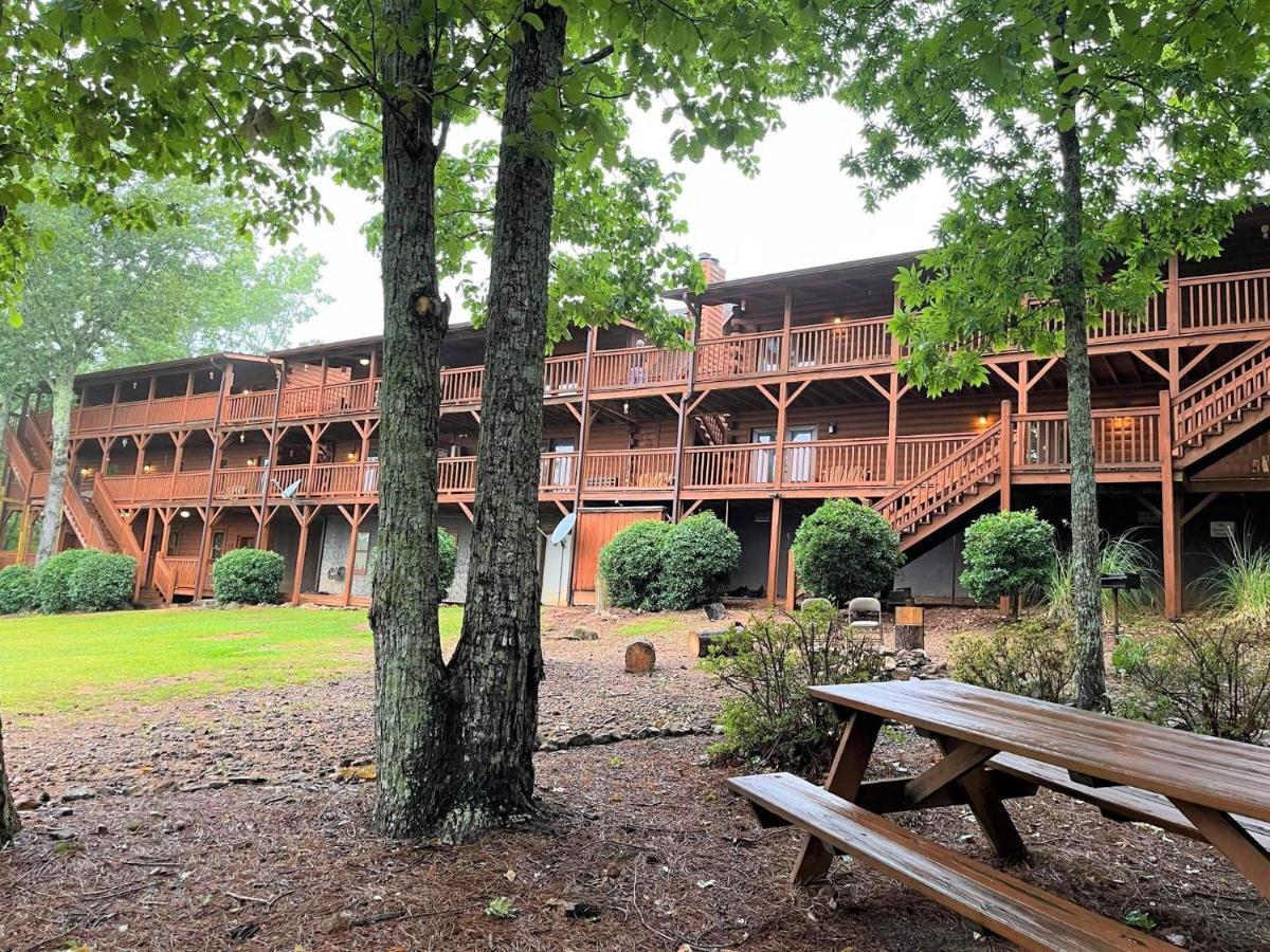 Mountain Top Inn And Resort Warm Springs Extérieur photo