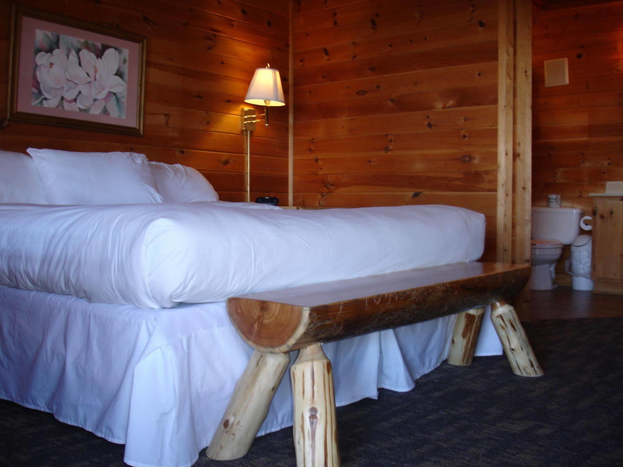Mountain Top Inn And Resort Warm Springs Extérieur photo