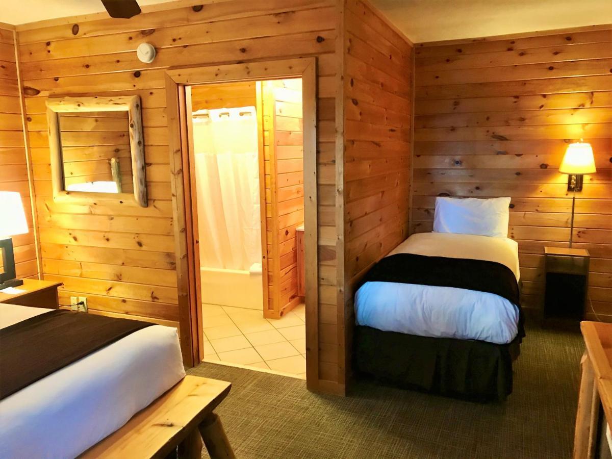 Mountain Top Inn And Resort Warm Springs Extérieur photo